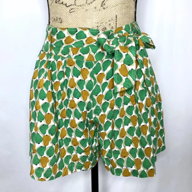 Daughters of the Liberation Shorts 00 Green White Pear High Waist