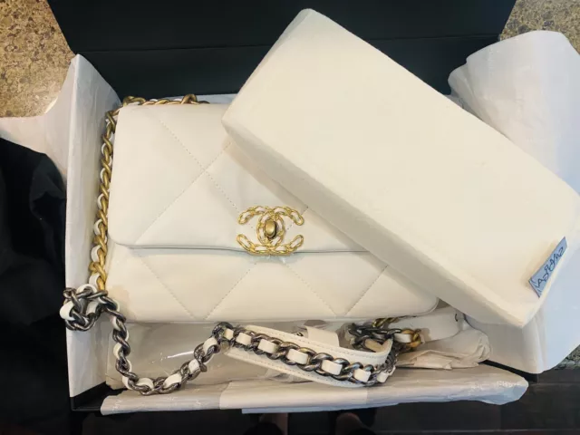 CHANEL Goatskin Quilted Large Chanel 19 Flap White | FASHIONPHILE