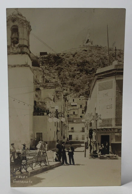 Old MEXICO RPPC Real Photo Postcard - Street Scene - El Papila Statue GUANAJUATO