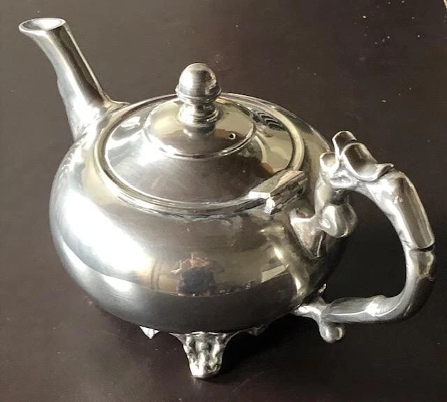 CHRISTOFLE - Ménagère en métal argenté 63 pièces modèle Malmaison à