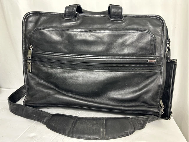 Tumi 96111D4 Alpha Black Leather Slim Messenger shoulder Laptop Bag 17x12x4