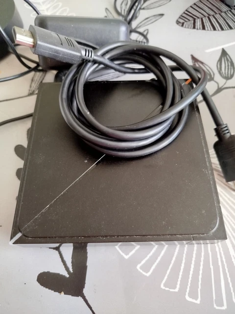 Décodeur TV UHD : le raccorder à votre téléviseur (ou vidéoprojecteur
