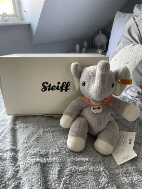 Brand New In Box With Tags Steiff Poppy Elephant