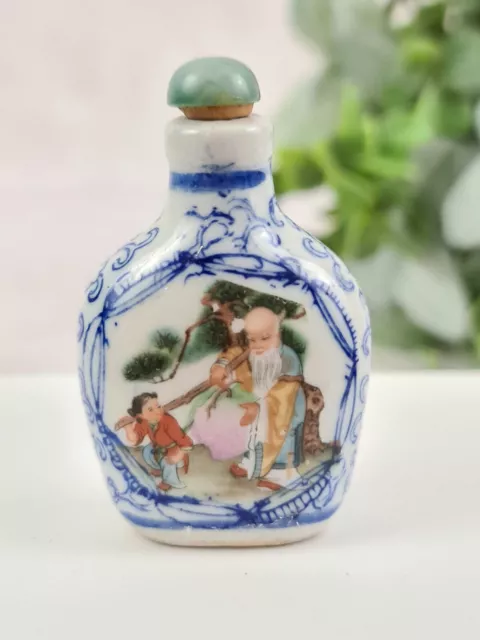 Vintage Chinese blue-and-white Porcelain Family Scenery Snuff Bottle Jar Stamped