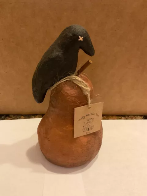 Primitive decor vintage Harvest country honey & me resin pear with crow figurine