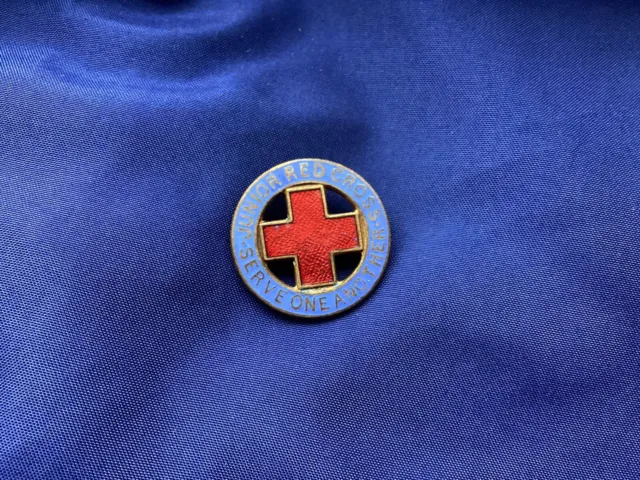 Vintage enamel the British JUNIOR RED CROSS Society badge pin