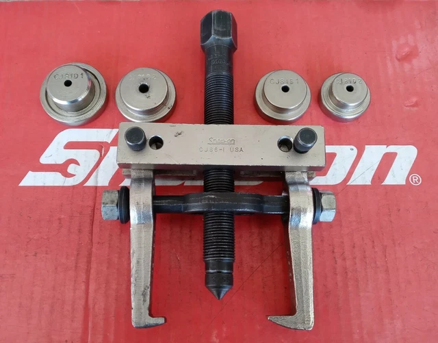 SNAP ON TOOLS Complete Differential Side Bearing Puller Set CJ81D 202 snap-on-tools-complete-differential-side-bearing-puller-set-cj81d-202