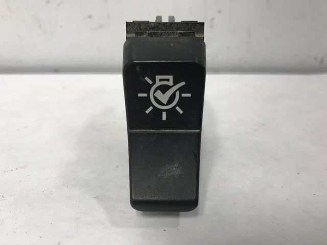 Kenworth T680 PRE TRIP SWITCH Dash/Console Switch - Used | P/N P271173013