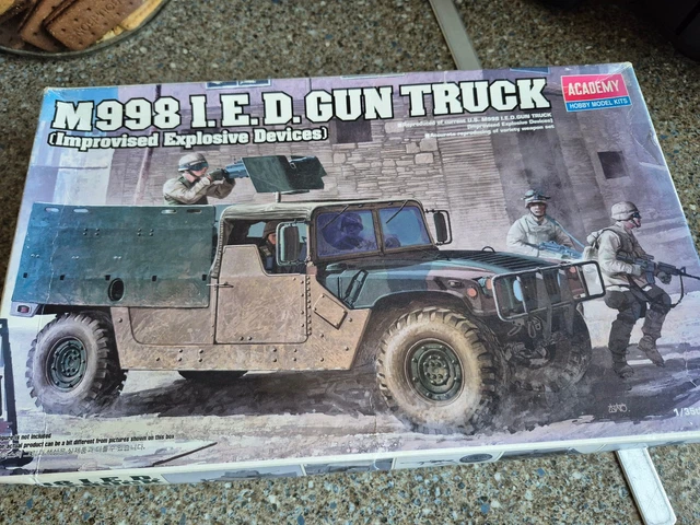 3 ACADEMY HUMVEES started for spares/repairs .. possibly incomplete ...