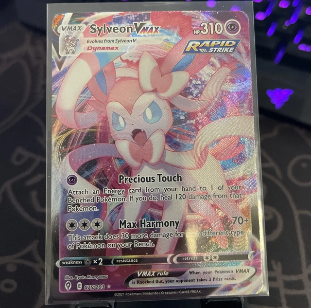 Pokémon TCG Sylveon VMAX Evolving Skies 075/203 Holo Ultra Rare