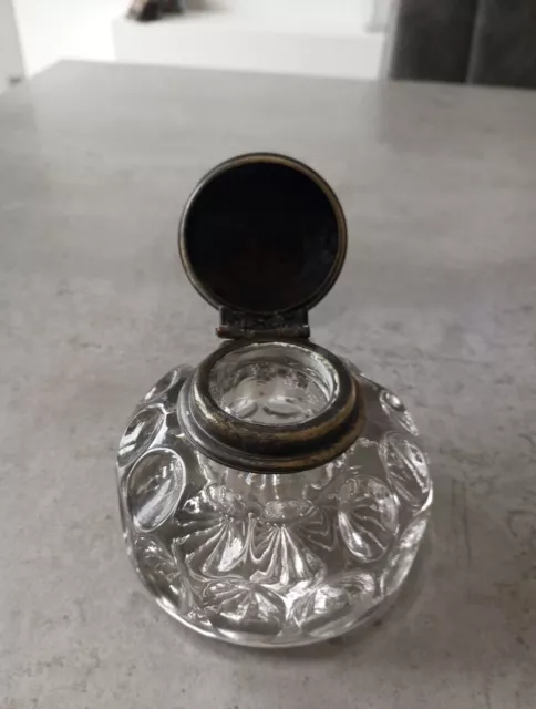 Vintage Antique Dimple  Star Base Clear Crystal Glass Inkwell Bottle