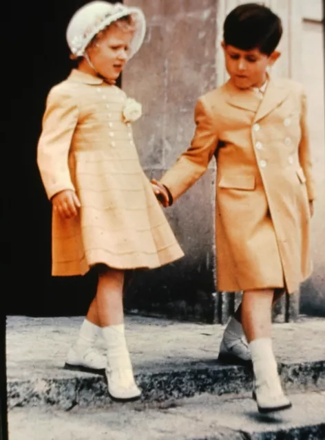 PRINCESS ANNE & PRINCE CHARLES - Original 35mm COLOR Slide - 1954 - AMAZING