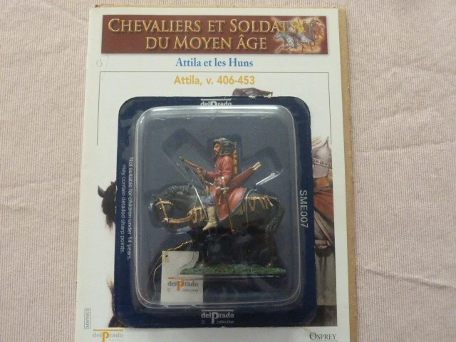 PLATS D'ÉTAIN - Zinnfiguren - Flat tin : 8 figurines civiles du moyen