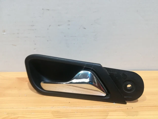 Mercedes 2087600261 Clk W208 Door Inner Door Handle Right Chrome/Black