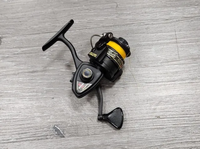 SHAKESPEARE BALL BEARING 2240 Spinning Reel Used $8.00 - PicClick