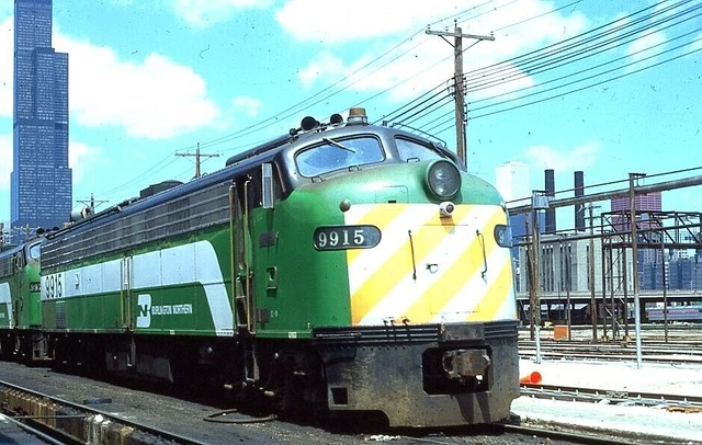 Burlington Northern RR, # 9915, E-9 passenger diesel loco Orig 35mm color slide