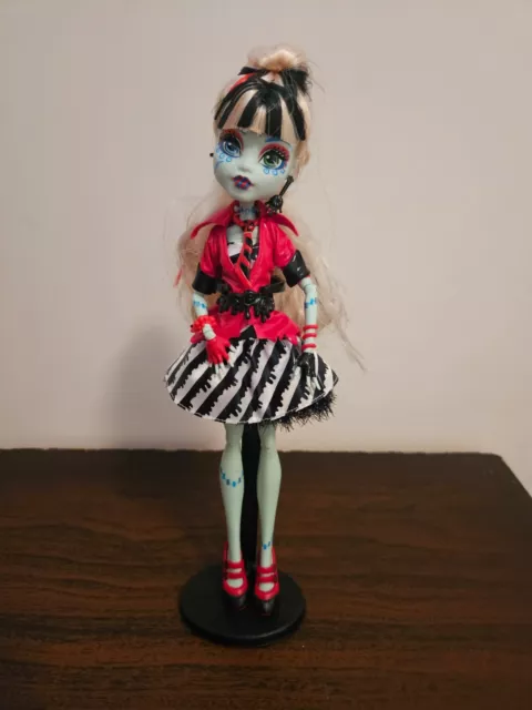 Monster High Sweet Screams Frankie Stein