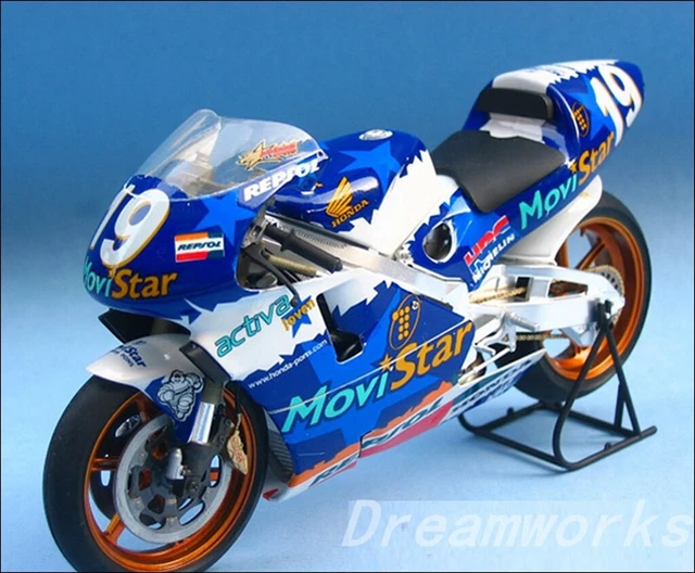 NSR500 98完成品 低く 1/12MoviStarホンダPONS