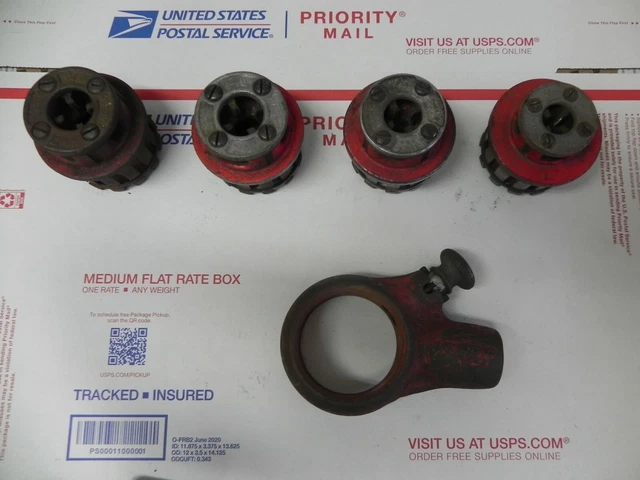 Lot of 4 RIDGID PIPE THREADER HAND RATCHET DIE HEAD 111R W. Ratchet Lot of 4 RIDGID PIPE THREADER HAND RATCHET DIE HEAD 111R W. Ratchet