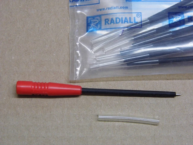 1 pointe de touche Rouge de chez RADIALL R941851 000 pour fiche 4mm Pick fil