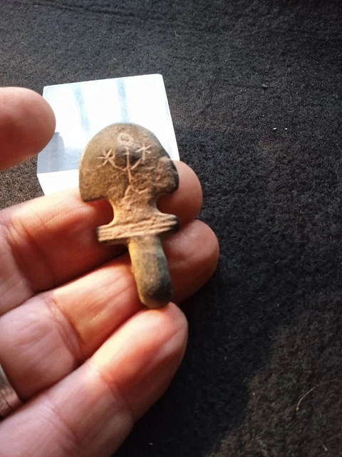Superb belt buckle medieval templair, human figured decorated