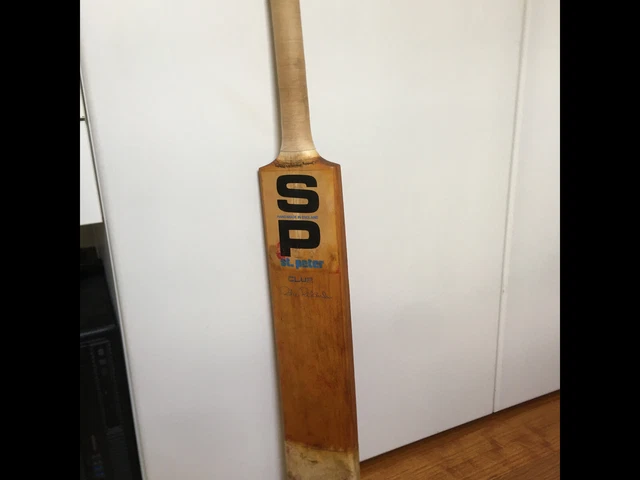 VINTAGE SP ST. Peter Cricket Bat Richie Robinson Club Model