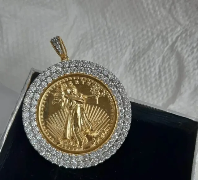 Pendentif pièce de monnaie Lady Liberty en diamant simulé taille ronde 3...