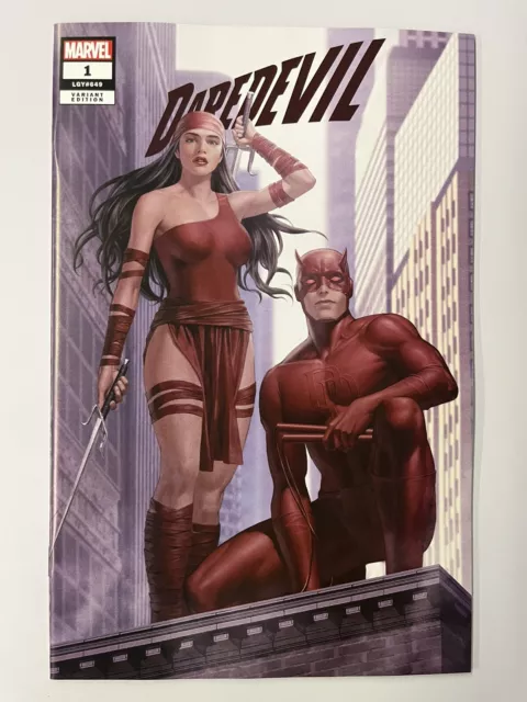 DAREDEVIL #1 (2022) Junggeun YOON Store EXCLUSIVE TRADE DRESS Variant Elektra NM