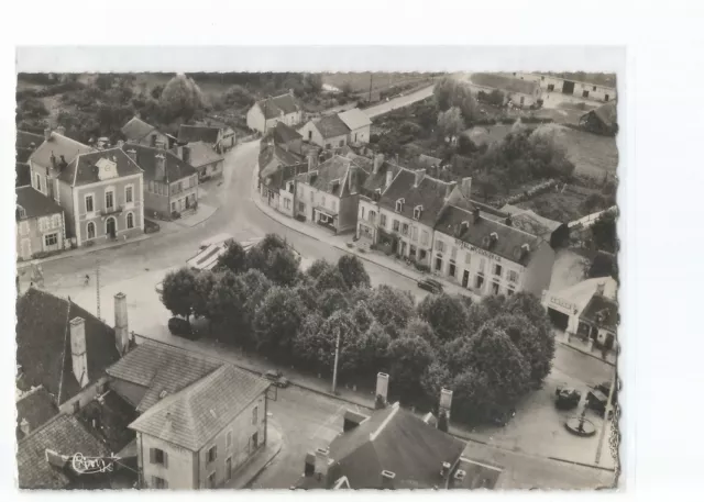 58 Dornes , La Place , Hotel De Ville Et Hotel Du Commerce
