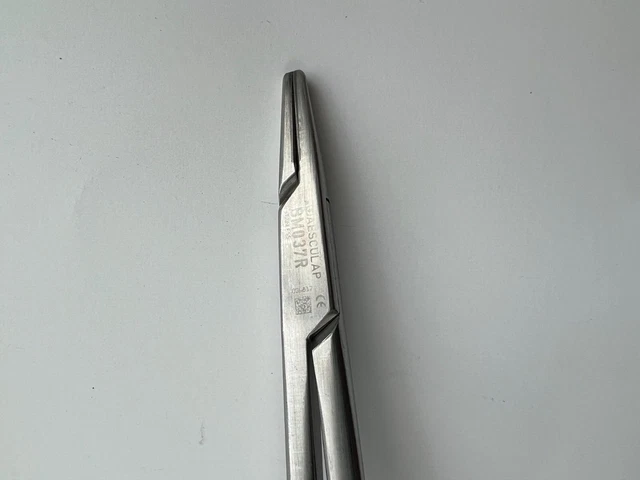 Aesculap BM037R Tungsten Carbide DeBakey Durogrip Needle Holder  10.25"