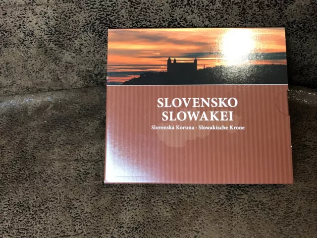 1 x KMS Slowakei EURO + Slowakische Kronen 2009  ST  Bfr Nur 20.000 Prägungen