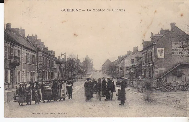 Cpa Guerigny La Montee De Chatres