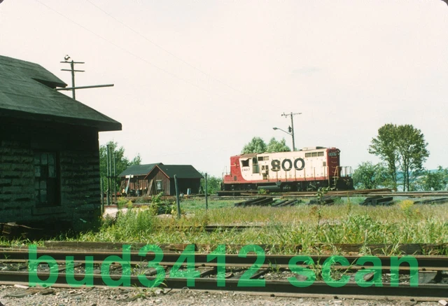 SOO Soo Line GP9 #2407 at ?? DEPOT 1986 ORIGINAL Slide!