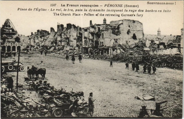 CPA Military War PERONNE Church Square (808405)