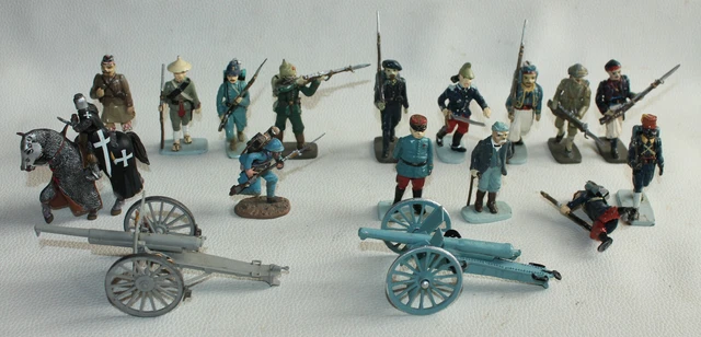 Soldat G.FOUILLE. Figurine Fine En Plomb. "Grenadier Du 3e Régiment De La Garde Impériale