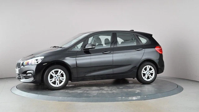 2018 BMW 2 Series 218i SE 5dr Hatchback petrol Manual 2