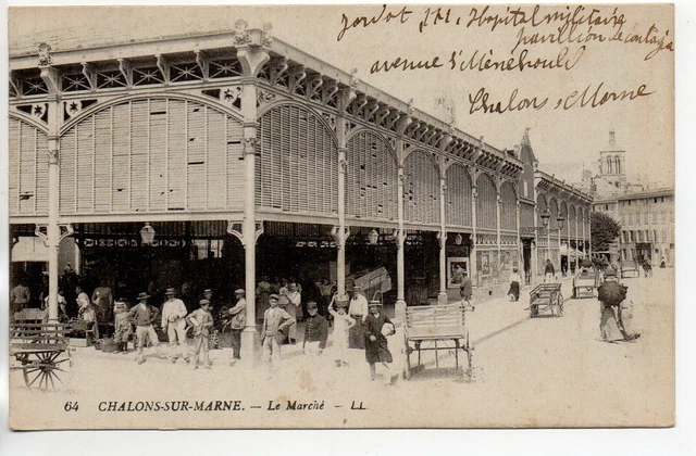 CHALONS SUR MARNE - Marne - CPA 51 - Marchés - les Halles - jour de Marché 9