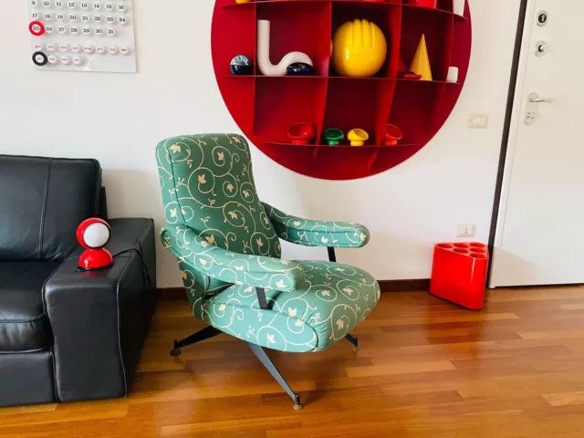 elegante poltrona reclinabile Design Nello Pini per Mobili Oscar Gigante 1960