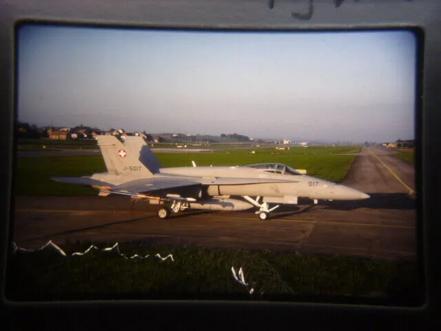 military aircraft slide Swiss Air Force F/A-18 J-5017 Payerne 2001 (lgw0)