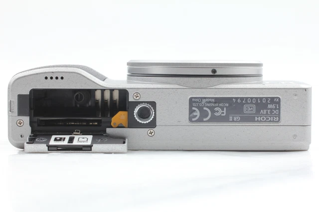 Limited to 3,200 units! [MINT in Box ] RICOH GR II Silver Edition 16.2MP Japan 11