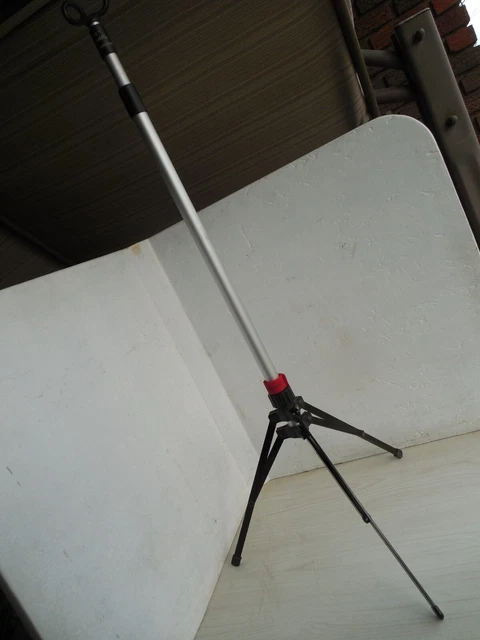 Sharps Pitch-It IV Folding Pole Black & Silver Metal 2 Hooks Tripod Leg Stand EC
