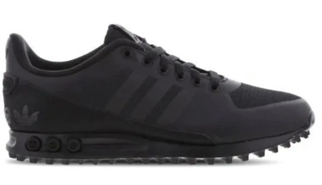 La trainer adidas nere clearance