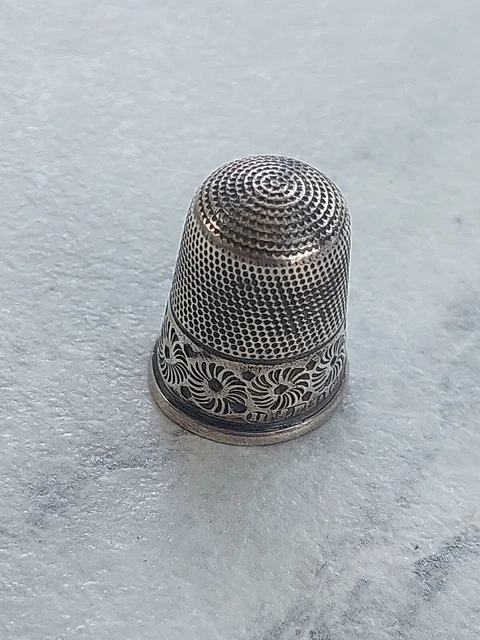 Hallmarked Birmingham Silver Thimble. 3G. Size 11. Vintage/Antique.