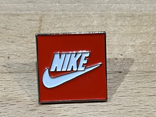 PIN'S LAPEL PIN Pins Avion Militaire Avion de chasse EUR 4,90 - FR