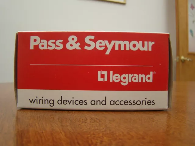 Pass & Seymour Legrand Wiring devices 30 amp Turnlok Plug L630-P