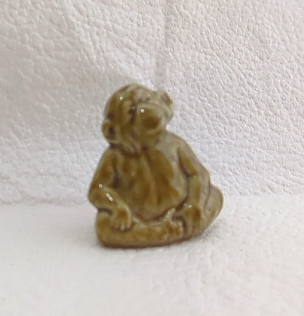 Red Rose Tea Wade Collectible Ceramic Chimpanzee Miniature Figurine Animals