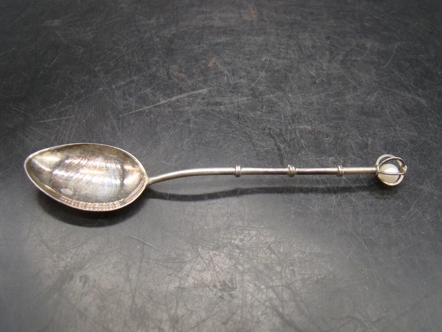 Japanese 1920's nice small spoon with 1 pearl in handle (STERLING JAPAN)  j2811