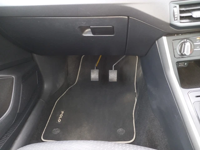 He-Man dual controls for 2018 Volkswagon Polo (manual gearbox).
