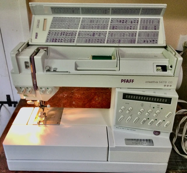Pfaff Creative 1473 CD Sewing Machine Embroidery 1473 CD For Parts Repair Pfaff Creative 1473 CD Sewing Machine Embroidery 1473 CD For Parts Repair