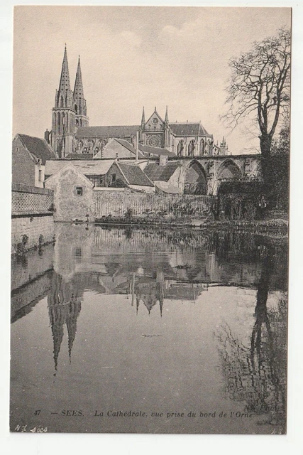 SEES - Orne - CPA 61 - les bords de l' Orne - Cathedrale